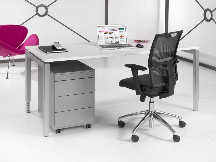 RMOffice Q-Bic Schreibtisch | Höhenverstellbar
